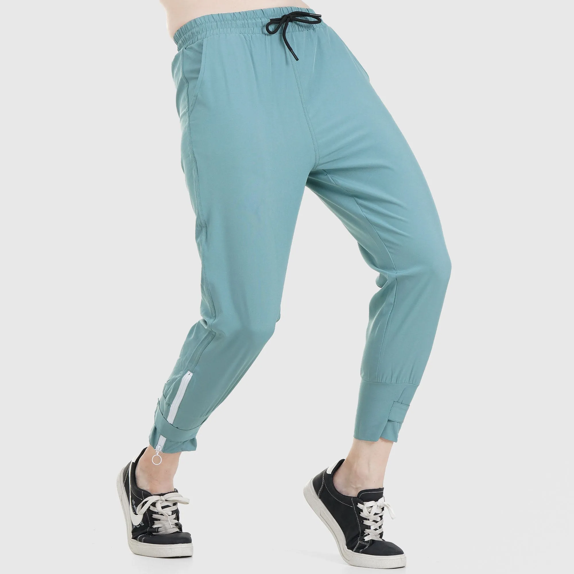 Mens Aqua Active Joggers - Lightweight, Breathable, and Stylish Athletic Pants for Running and Workouts