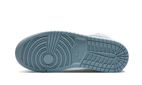 Air Jordan 1 Mid "UNC (2022)"