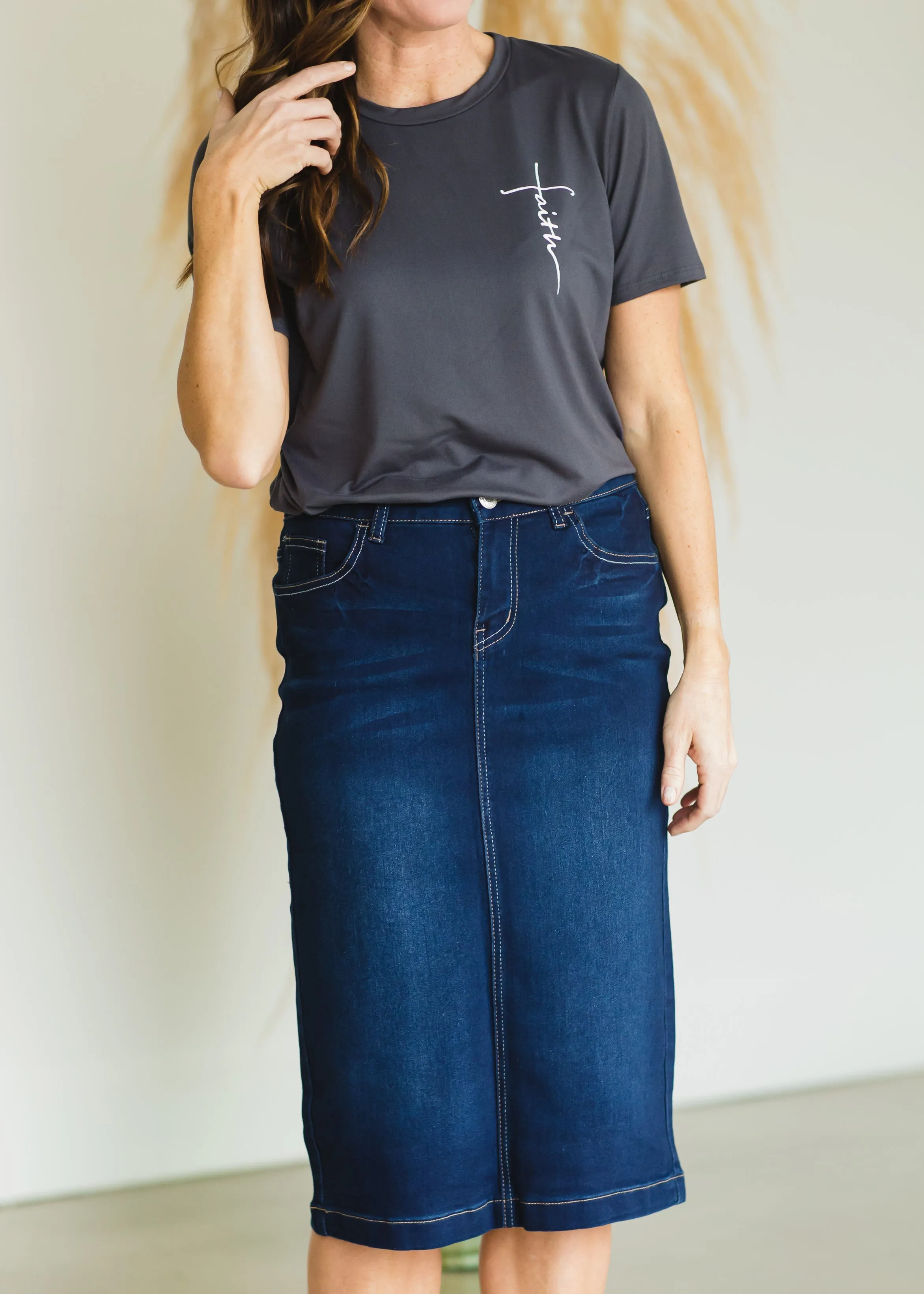 Charcoal Faith Graphic Tee - FINAL SALE