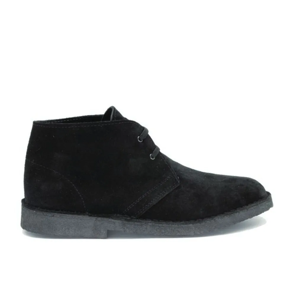 Iberocal Serraje Black Desert Boots - Stylish and Durable Footwear for Outdoor Adventures