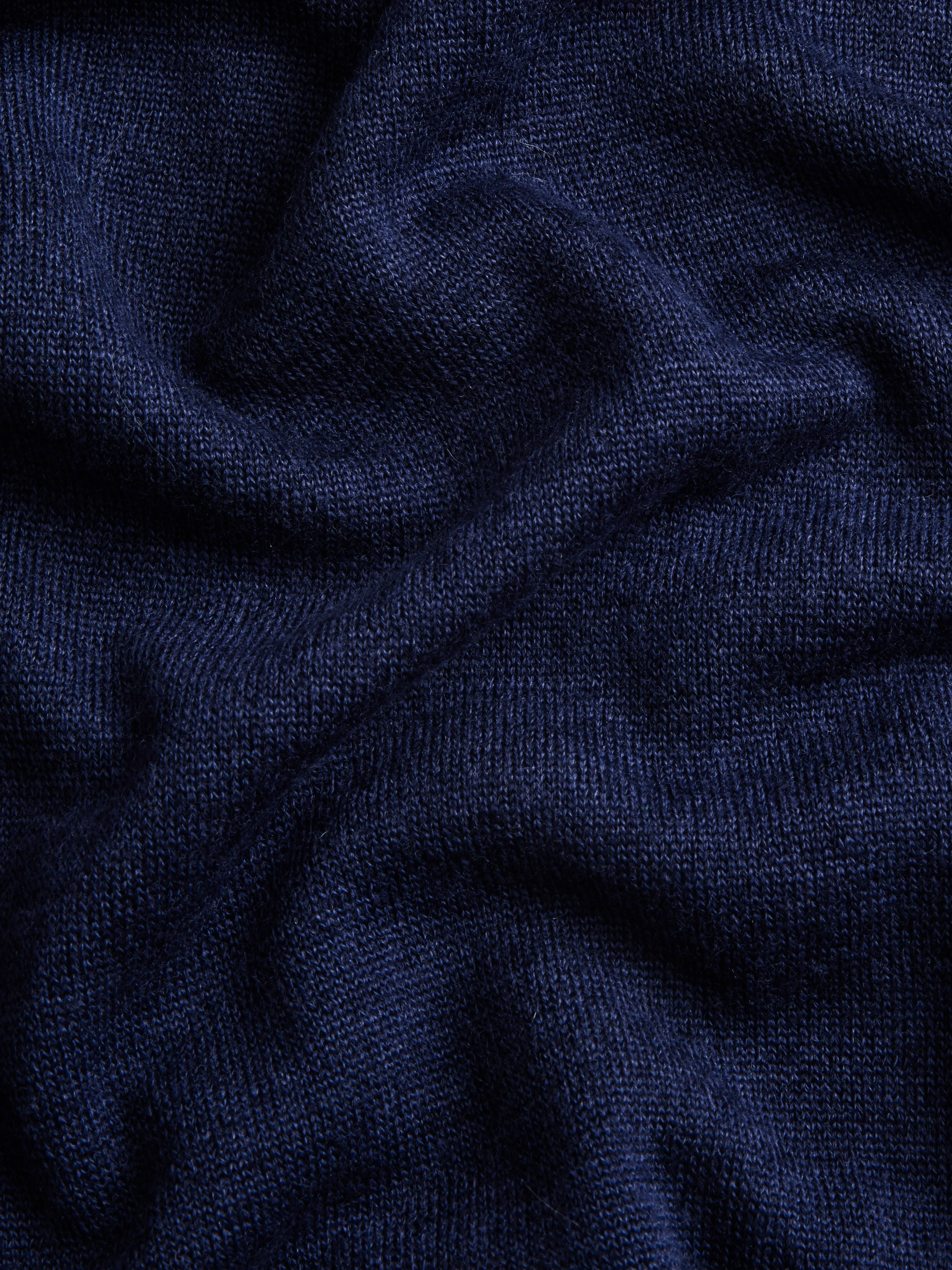Cozy Napeague Knit Crewneck Sweater for All Seasons